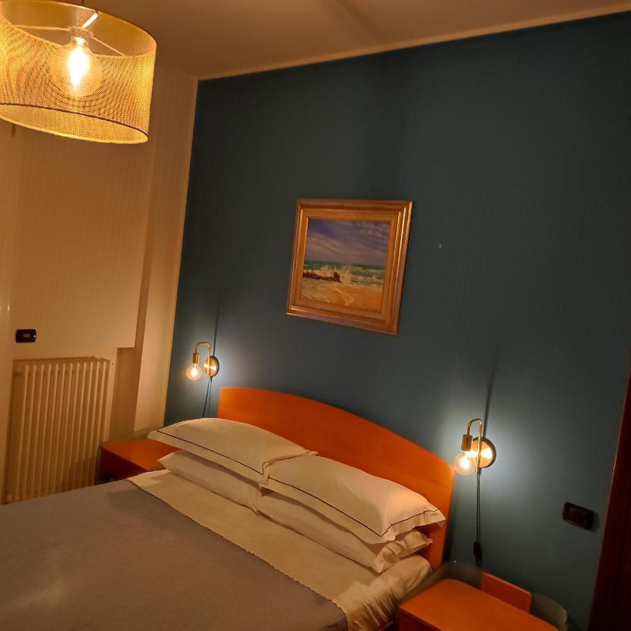 Tramonto In Baia Apartment Pesaro Exterior foto