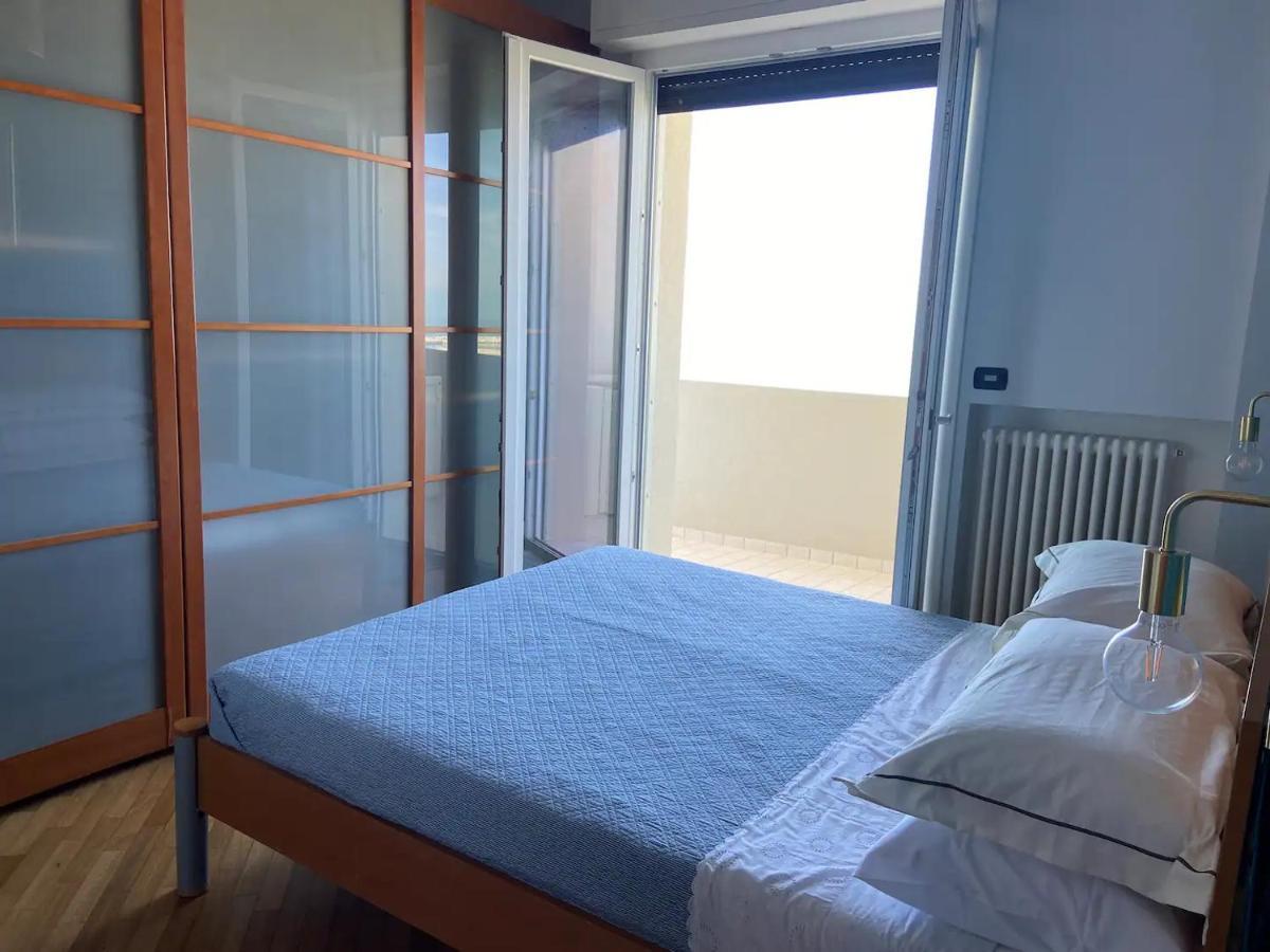 Tramonto In Baia Apartment Pesaro Exterior foto