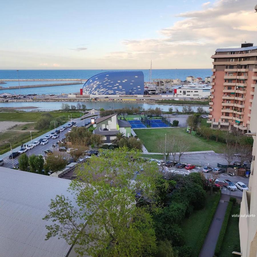 Tramonto In Baia Apartment Pesaro Exterior foto