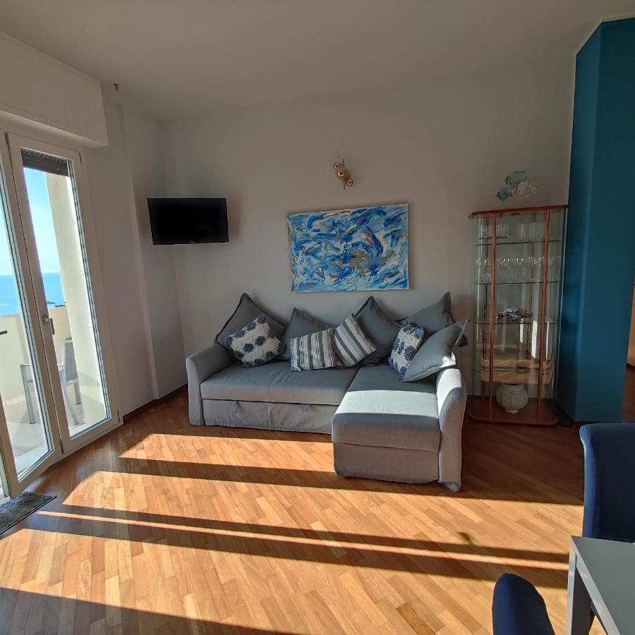Tramonto In Baia Apartment Pesaro Exterior foto